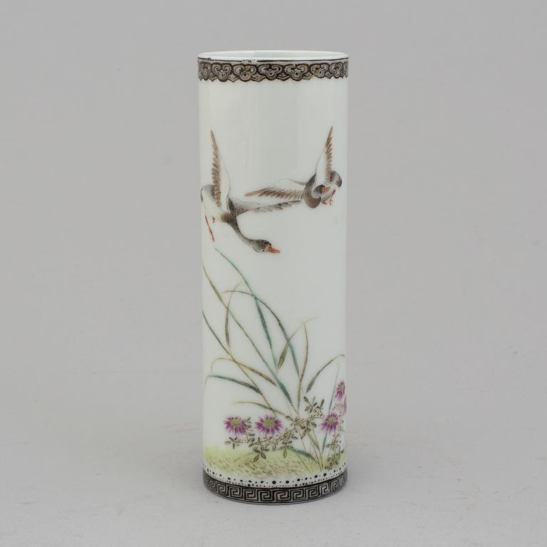 A Chinese famille rose brush pot, mid 20th century.