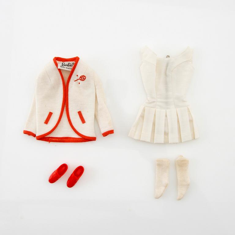 Barbie clothes 5 sets. Vintage including "American Airlines stewardess" Mattel 1960s. "Tennis anyone?" Mattel 1960s.