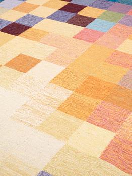 CARPET. Flat weave. 314 x 201 cm. Signed BHL. Sweden the 1960's-1970's.