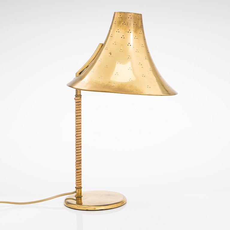 Paavo Tynell, a mid-20th century '9208' table lamp for Taito.