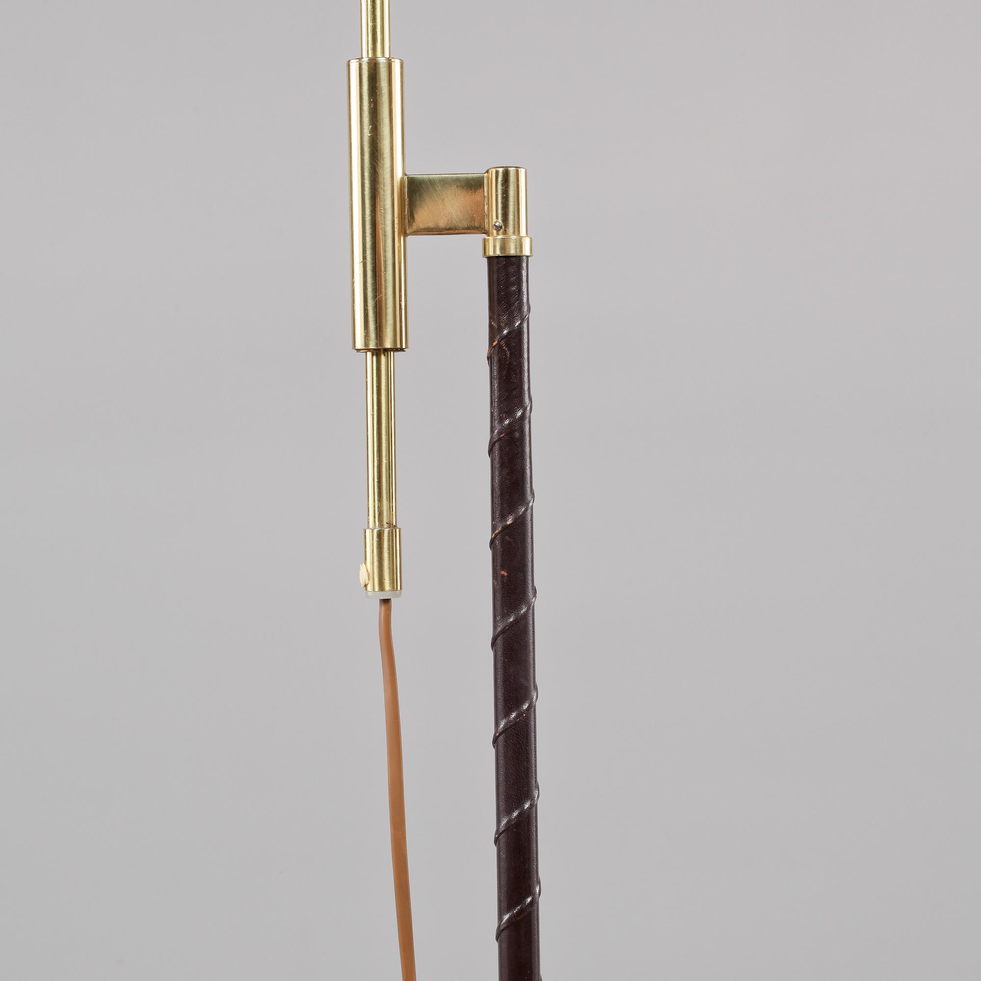 GOLVLAMPA, 1900-talets andra hälft.