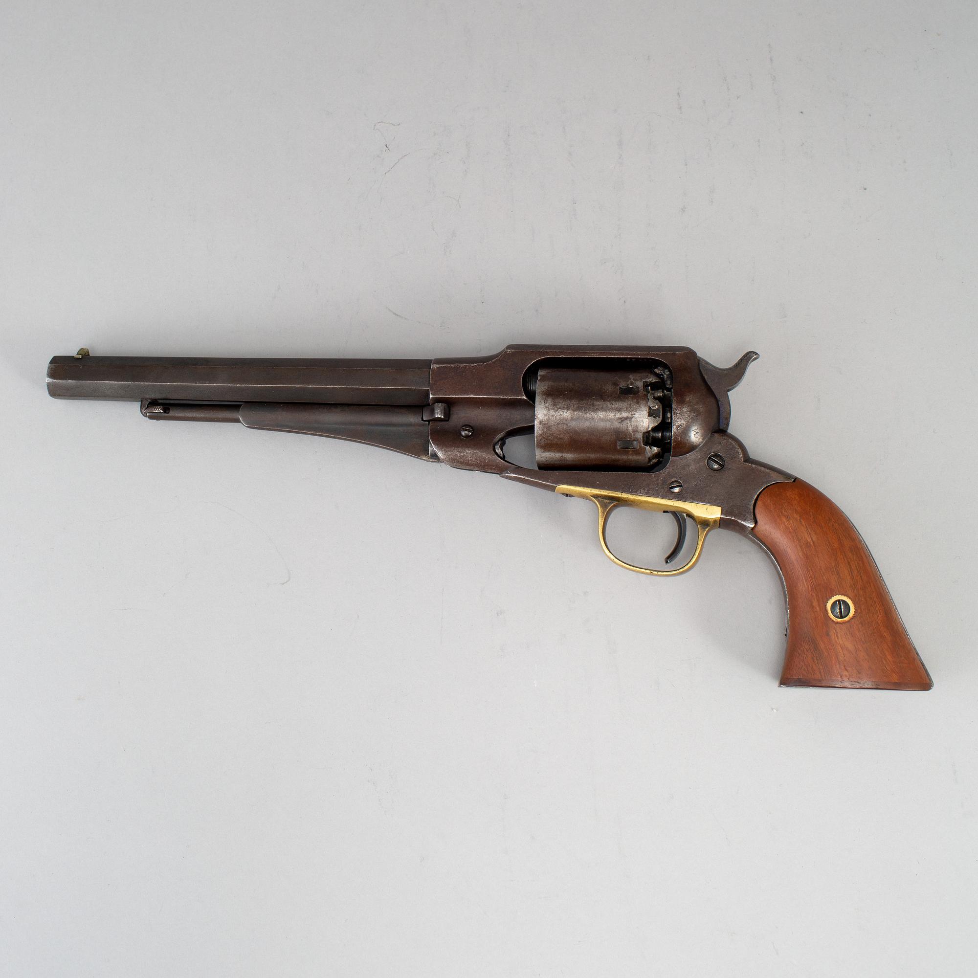 A Remington New Model Army percussion revolver with serial no 32195.