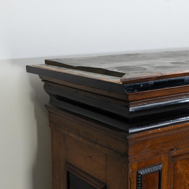 A Baroque cabinet, first half of the 18th century.