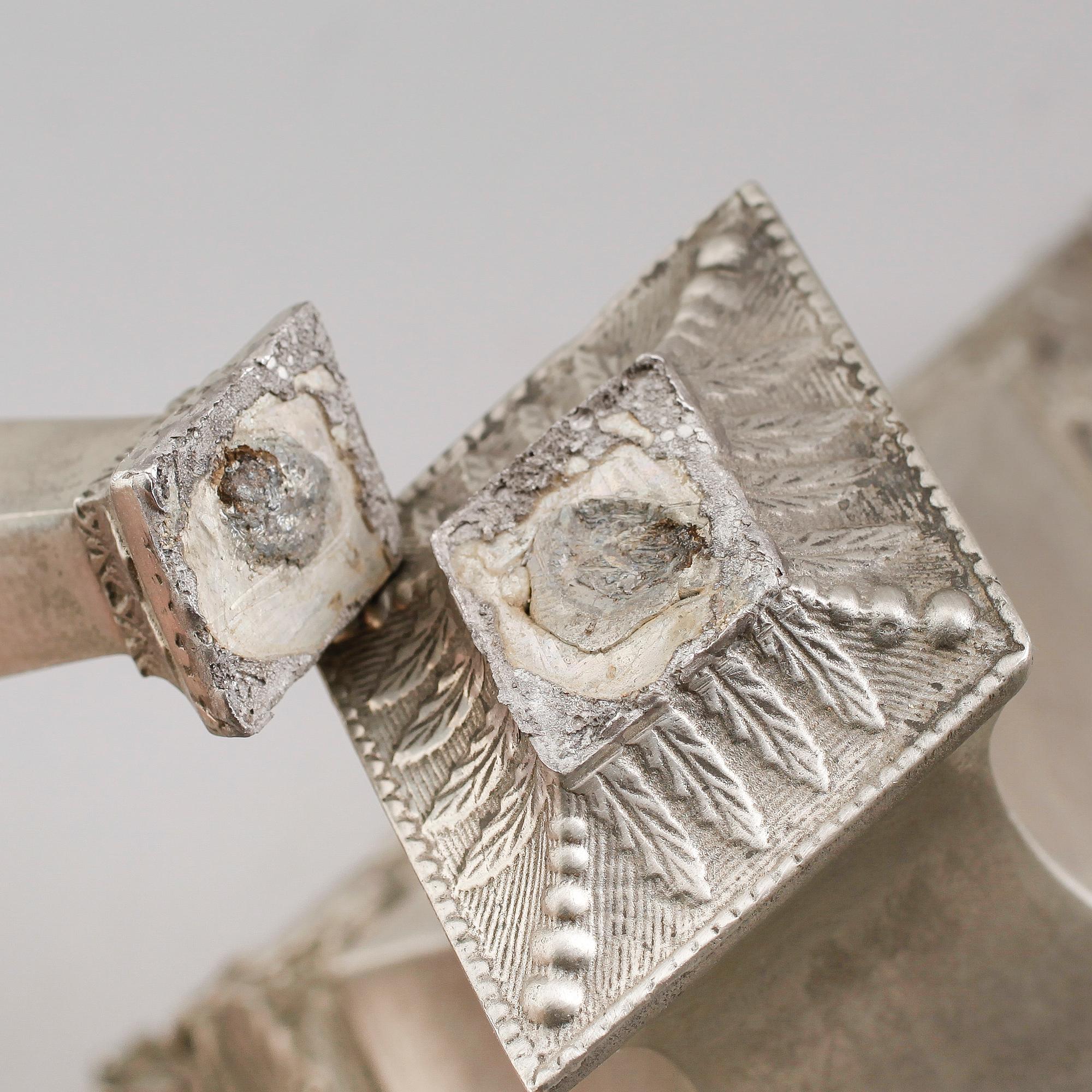 KANDELABRAR, 1 par, tenn, Nils Justelius, Eksjö, 1800-talets första hälft.