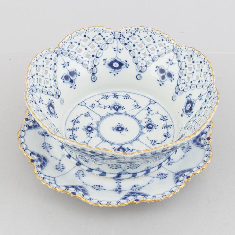 A 'Blue Fluted Full Lace'/'Musselmalet' Fruit Bowl and Stand, Royal Copenhagen, model number 1061 and 1062, 1966.