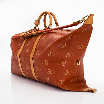 Louis Vuitton, a 'LV America's Cup Canvas Boston Bag' bag.