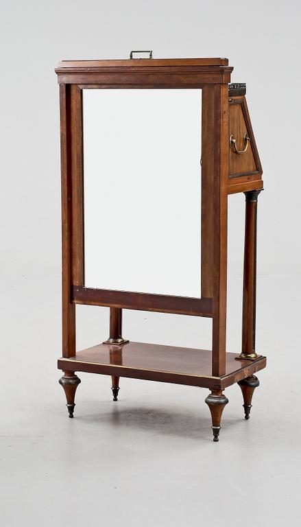 TOILETTEMÖBEL, directoirestil, omkring år 1900.