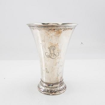 Cup/vase silver GAB Stockholm 1944.
