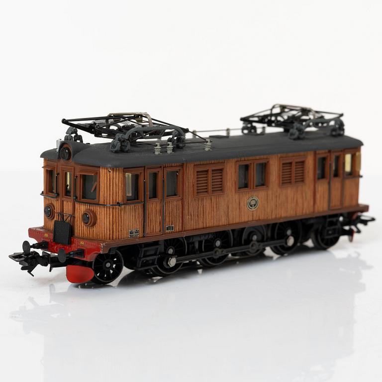 Märklin, tågset, 2870, samt tågvagn 4271.