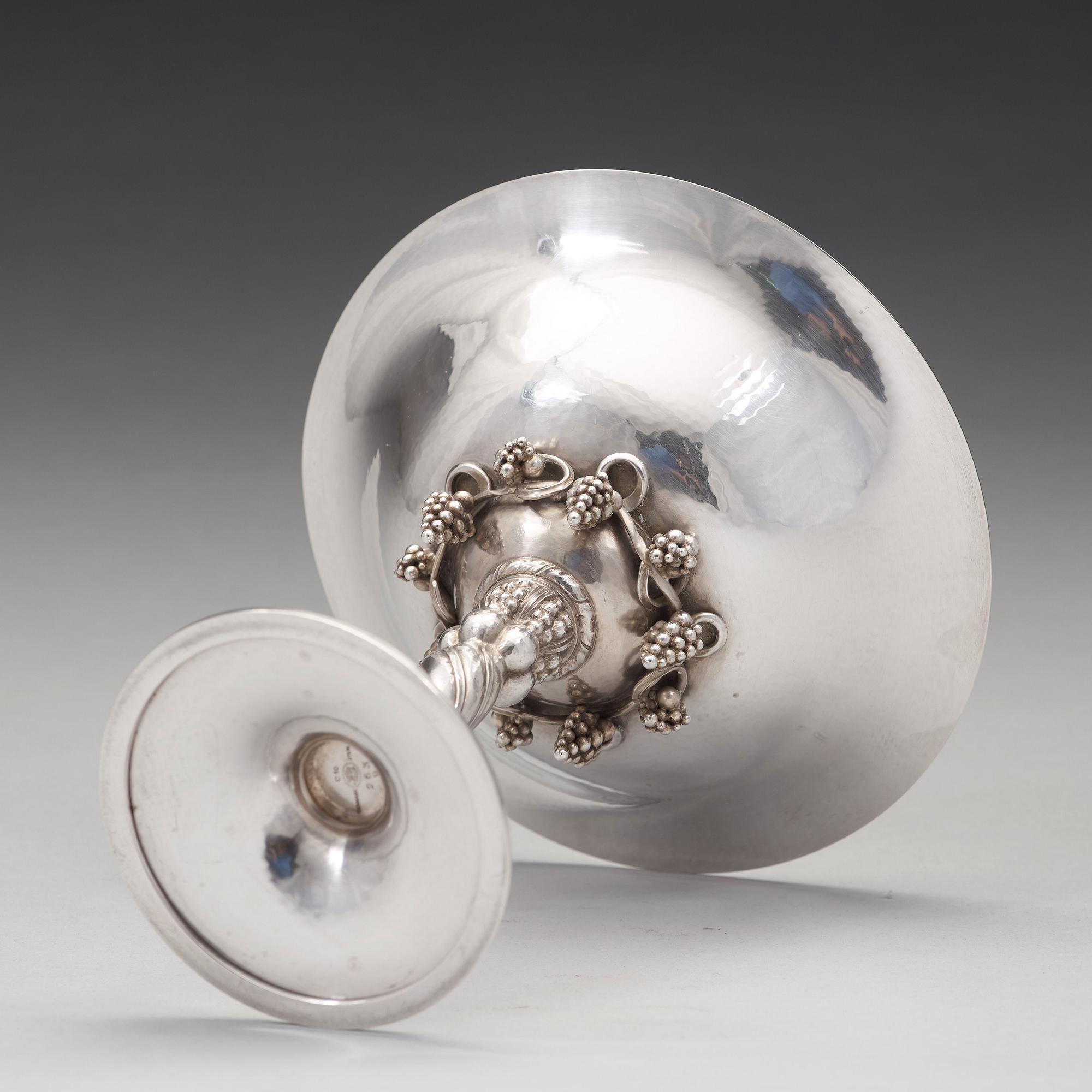 Georg Jensen, skål på fot, Köpenhamn efter 1945, sterling, design nr 263.