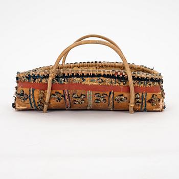 A Swedish folk art baptistal basket, Dalarna, late 19th century.