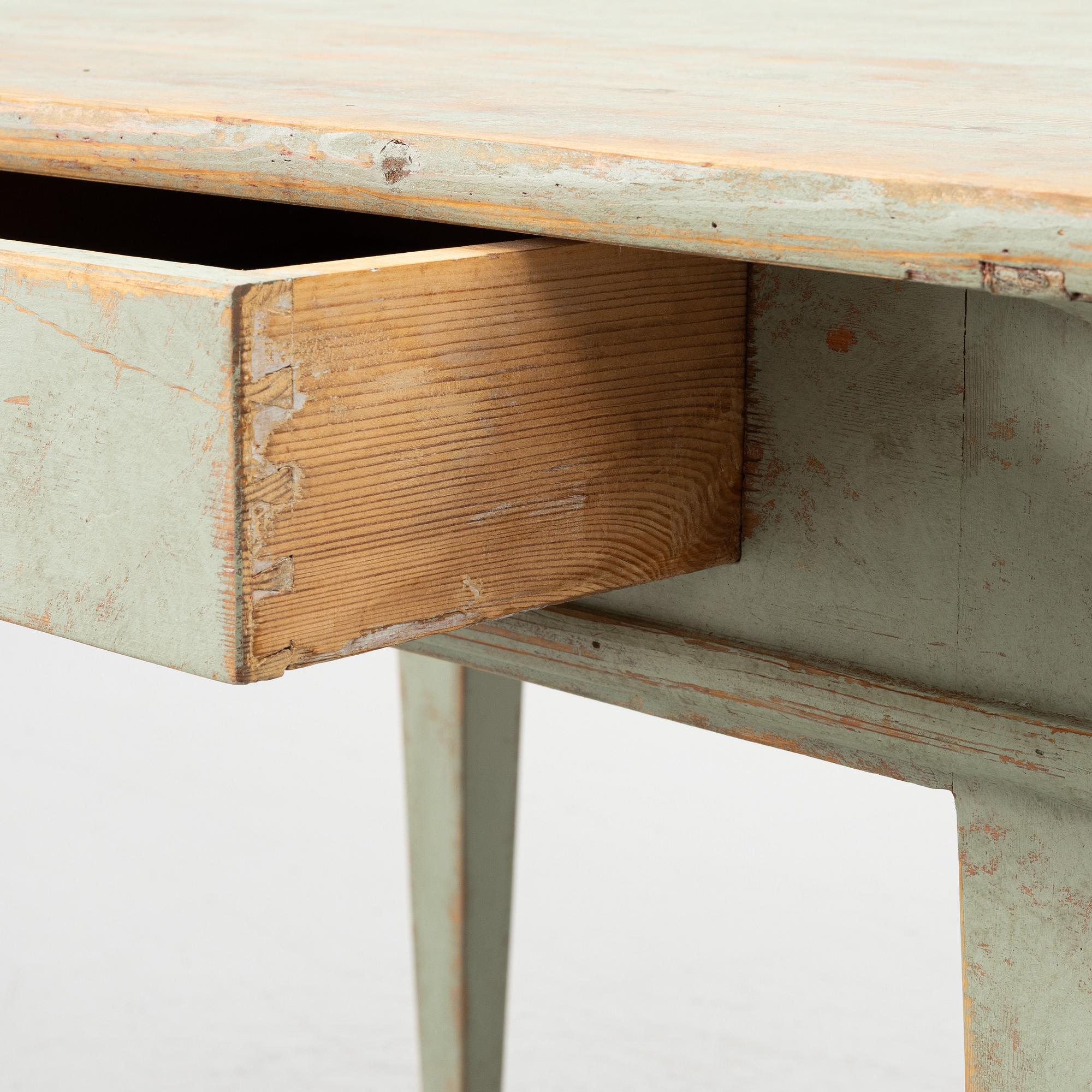 Table, 19th century.