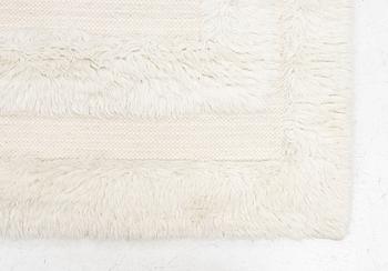 Dusty Deco, matta, "Shaggy Labyrinth", ca. 300 x 200 cm.