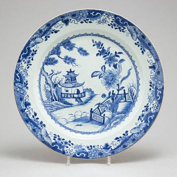 A large blue and white charger, Qing dynasty, Qianlong (1736-95).