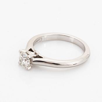 Cartier 0,46 ct brilliant-cut diamond ring.