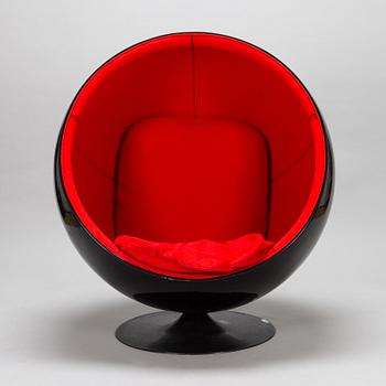 Eero Aarnio, "Pallotuoli", Adelta, 1980-luvun loppu.
