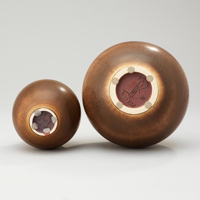 Two Berndt Friberg stoneware vases, Gustavsberg Studio 1972 and 1977.