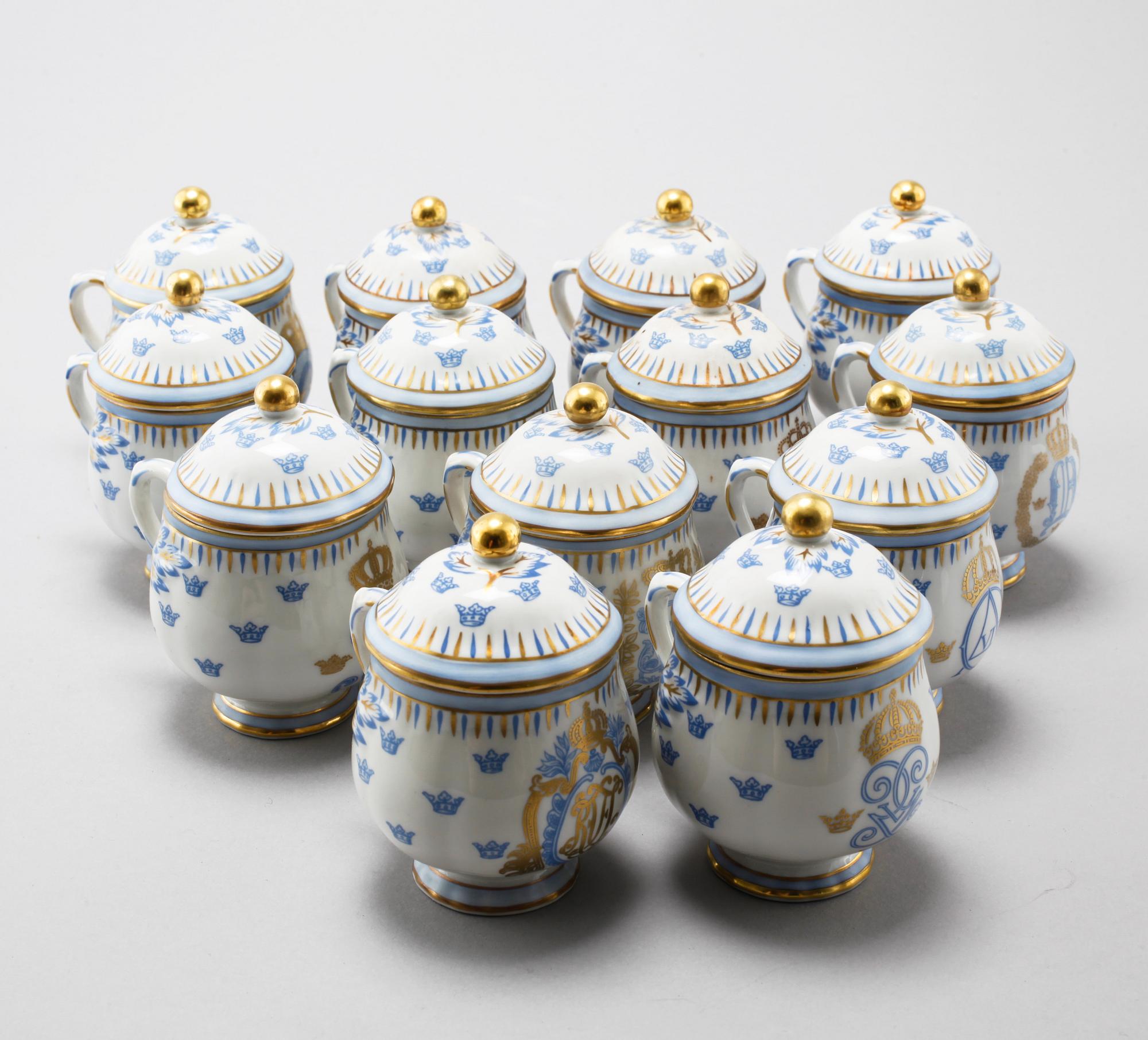13 creme cups by Rörstrand, second half of the 20th century.