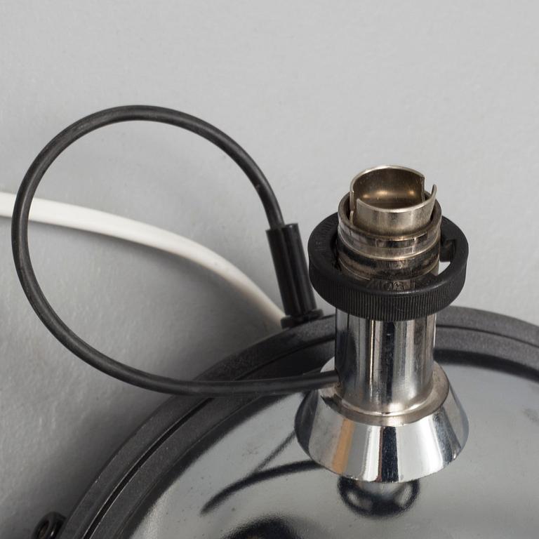 BENGT KÄLLGREN & PER SUNDSTEDT, a 'Trix Transformator ceiling light from Zero.