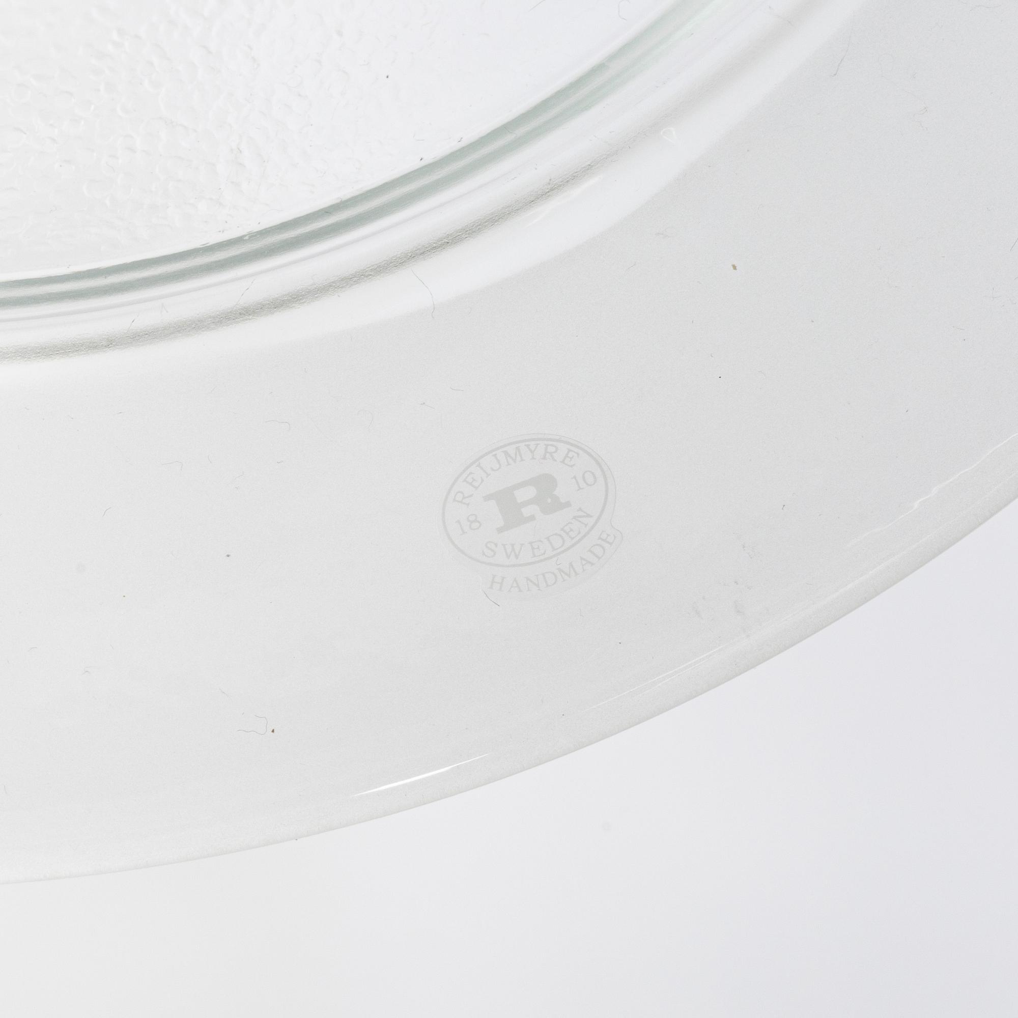 Reijmyre Glasbruk, mattallrikar 7 st, samt karaff, för Operakällaren.