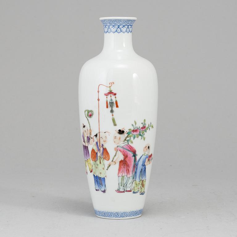 A Chinese famille rose vase, 20th century.