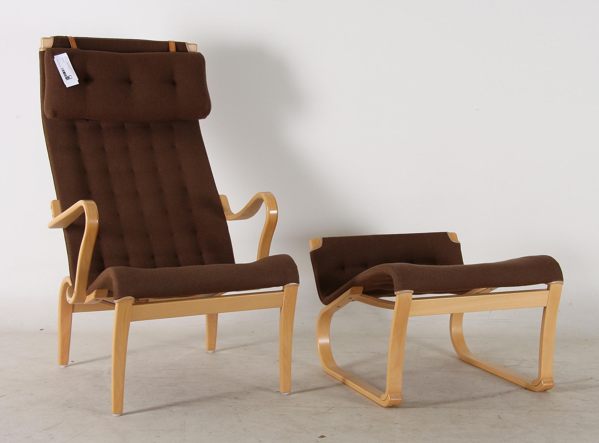 FÅTÖLJ samt FOTPALL, Bruno Mathsson, 1900-talets slut.