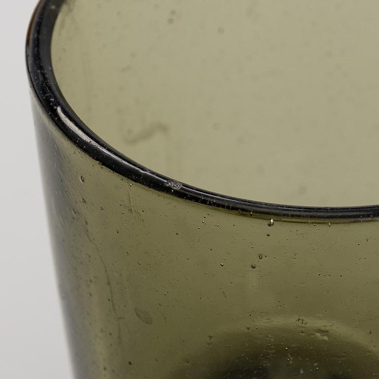 Kaj Franck, a mid-20th-century glass jug model 5601 and a set of 12 glasses model 5023, Nuutajärvi, Finland., a mid-20th-century g.