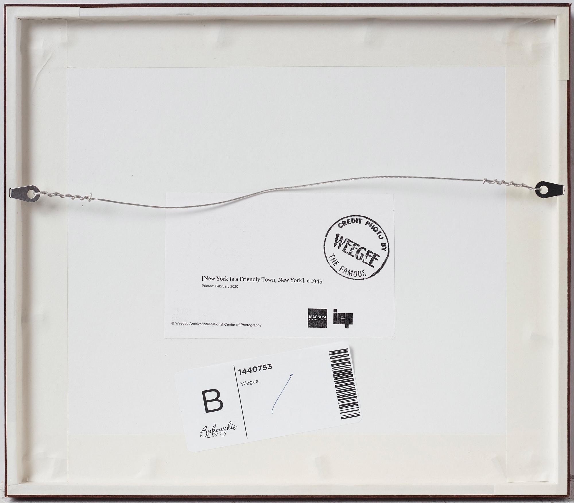 Weegee, "New York is a Friendly Town, New York", ca 1945.