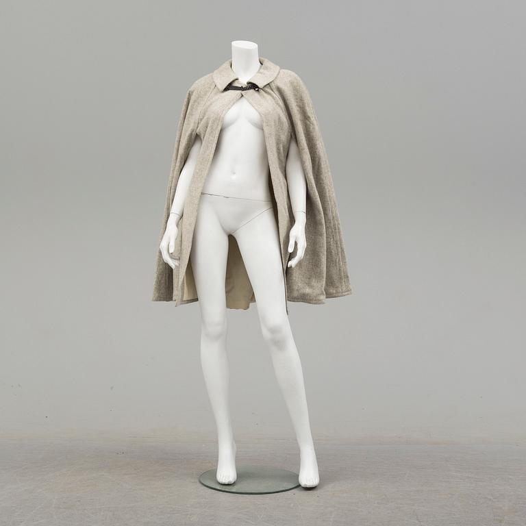 YVES SAINT LAURENT, cape.