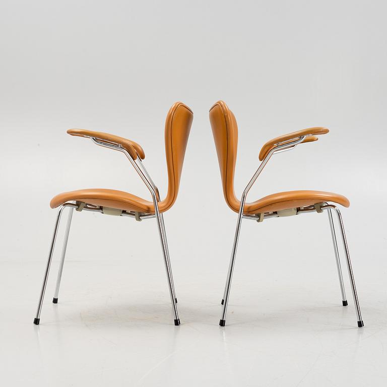 Arne Jacobsen, eight 'Seven' armchairs, Fritz hansen, Denmark, 1991.