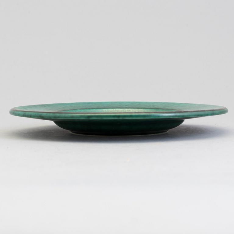 WILHELM KÅGE, an 'Argenta' stoneware dish from Gustavsberg.