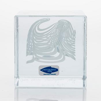 Oiva Toikka, specialkub, "Sally Albatross", signerad Oiva Toikka Nuutajärvi Notsjö.