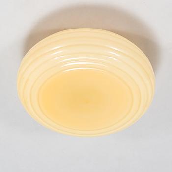 Paavo Tynell, a 1940's '1621' ceiling light for Taito.