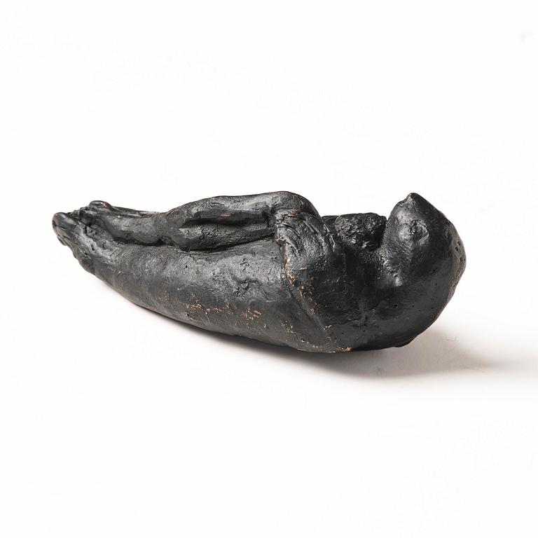 Tilda Lovell, Life boat black.