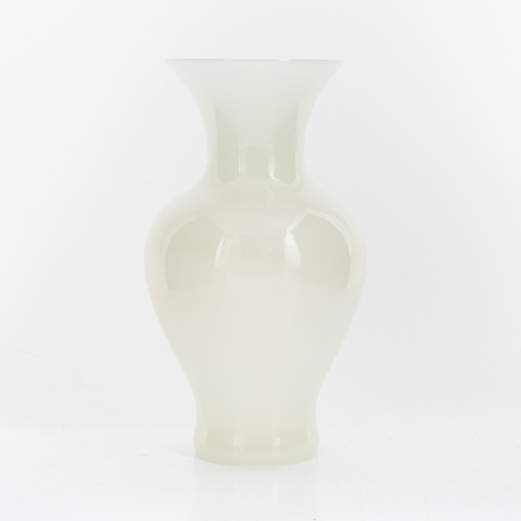 A glass vase, Fratelli Ferro, Murano, Italy.