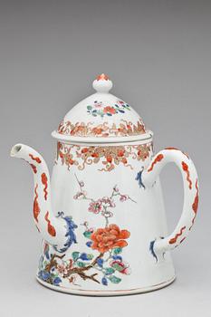 KAFFEKANNA med LOCK, kompaniporslin. Qing dynastin, Yongzheng (1723-35).