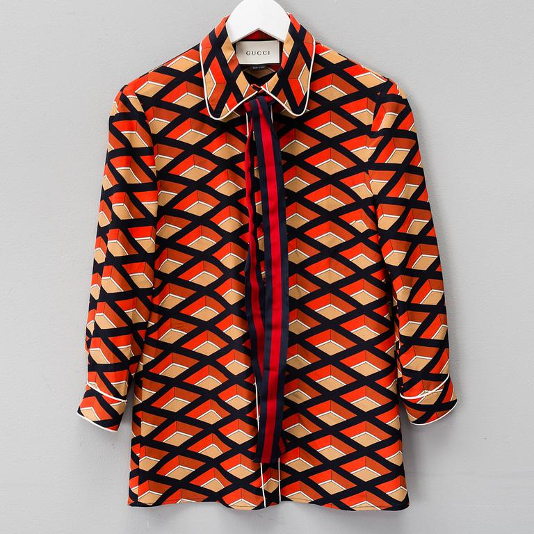 GUCCI, blus, italiensk storlek 40. 2018.
