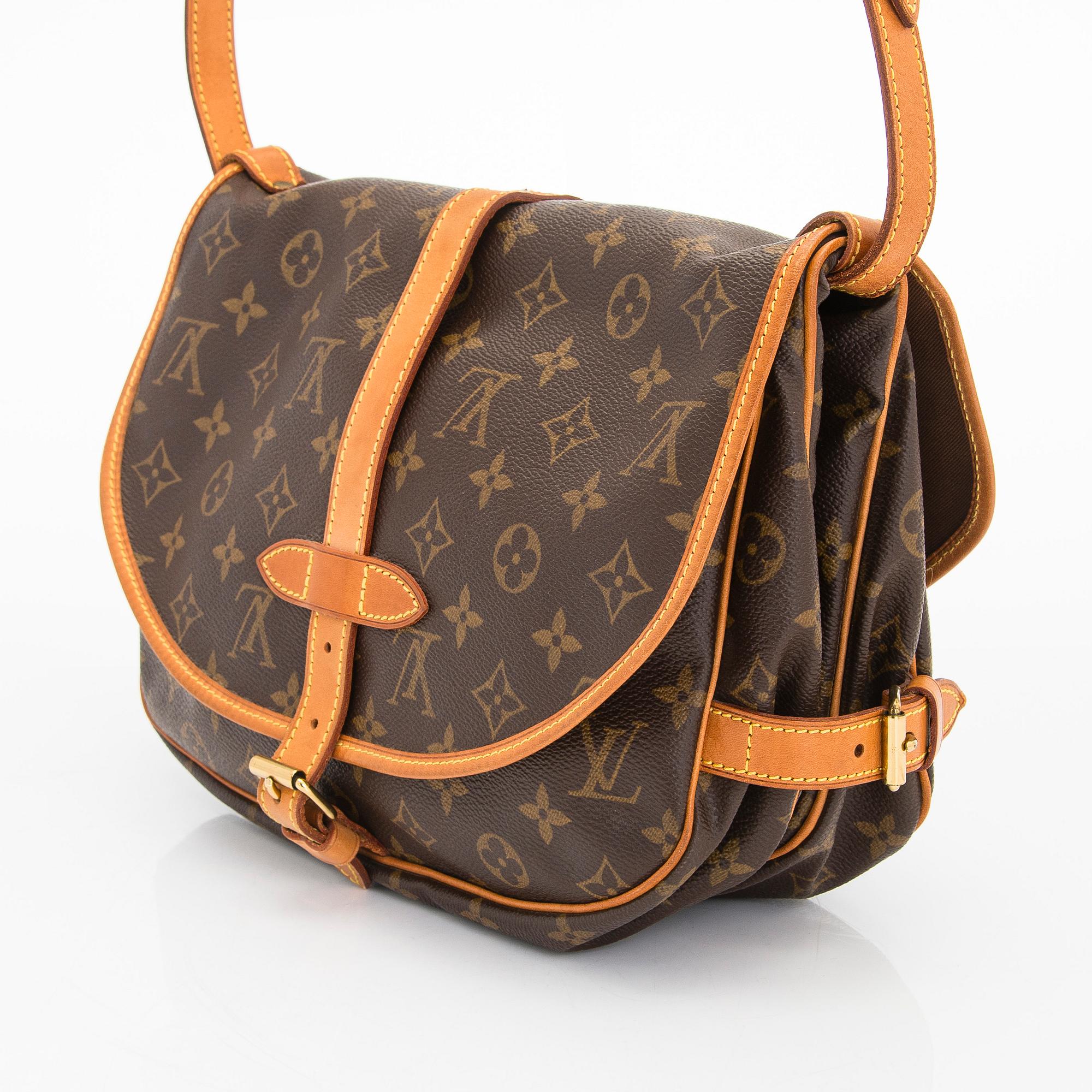 Louis Vuitton, väska, "Saumur 30".