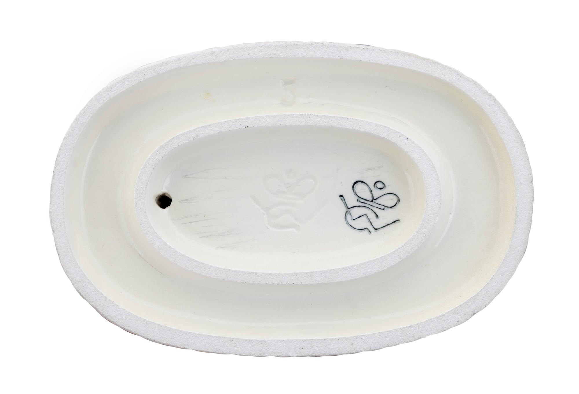 FIGURINER, 3 st, porslin, M J Hummel, Goebel.