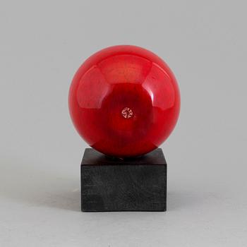 ALF EKBERG, a ceramic apple.