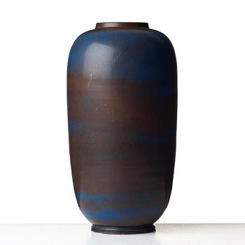 Berndt Friberg, a stoneware vase, Gustavsberg studio, Sweden 1959.