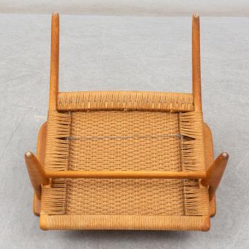 HANS J WEGNER, fåtölj "CH-25", Carl Hansen & Søn, Danmark.
