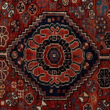 A rug, semi-antique Kashgai, ca 210 x 159 cm.