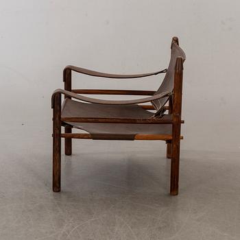 An 1969/70:s Arne Norell "Sirocco" Safari chair.