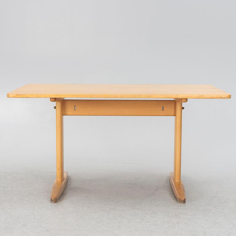 Børge Mogensen, dining table, 'Shaker', Madsens Fabrikker, Denmark.