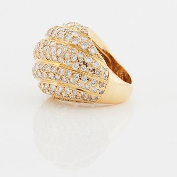 Cartier ring 18K guld med runda briljantslipade diamanter.