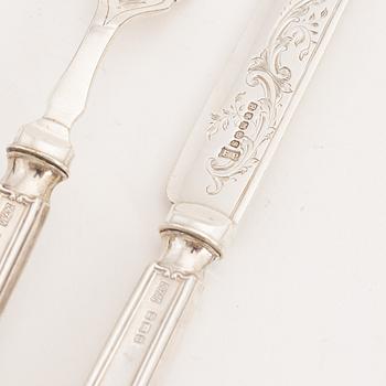 A silver cutlery, marks of John Biggin and R F Mosley & Co, Sheffield 1912 (24 pieces).