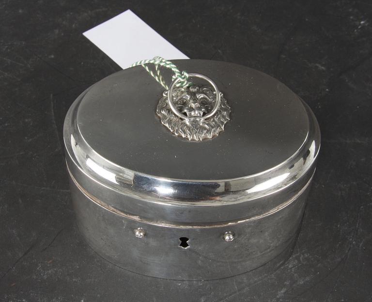 SOCKERSKRIN, silver, gustaviansk stil, C F Carlman 1914.