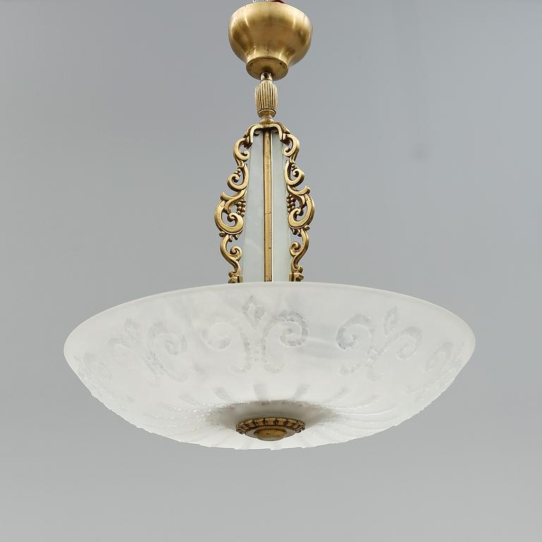 TAKLAMPA, 1900-talets mitt. Höjd ca 58 cm.