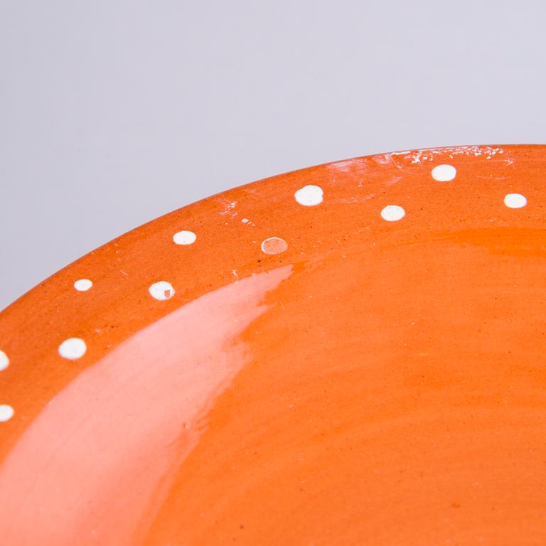 MARITA LYBECK, servisdelar, 28 st, keramik + bok "Marita Lybeck 1906-1990".